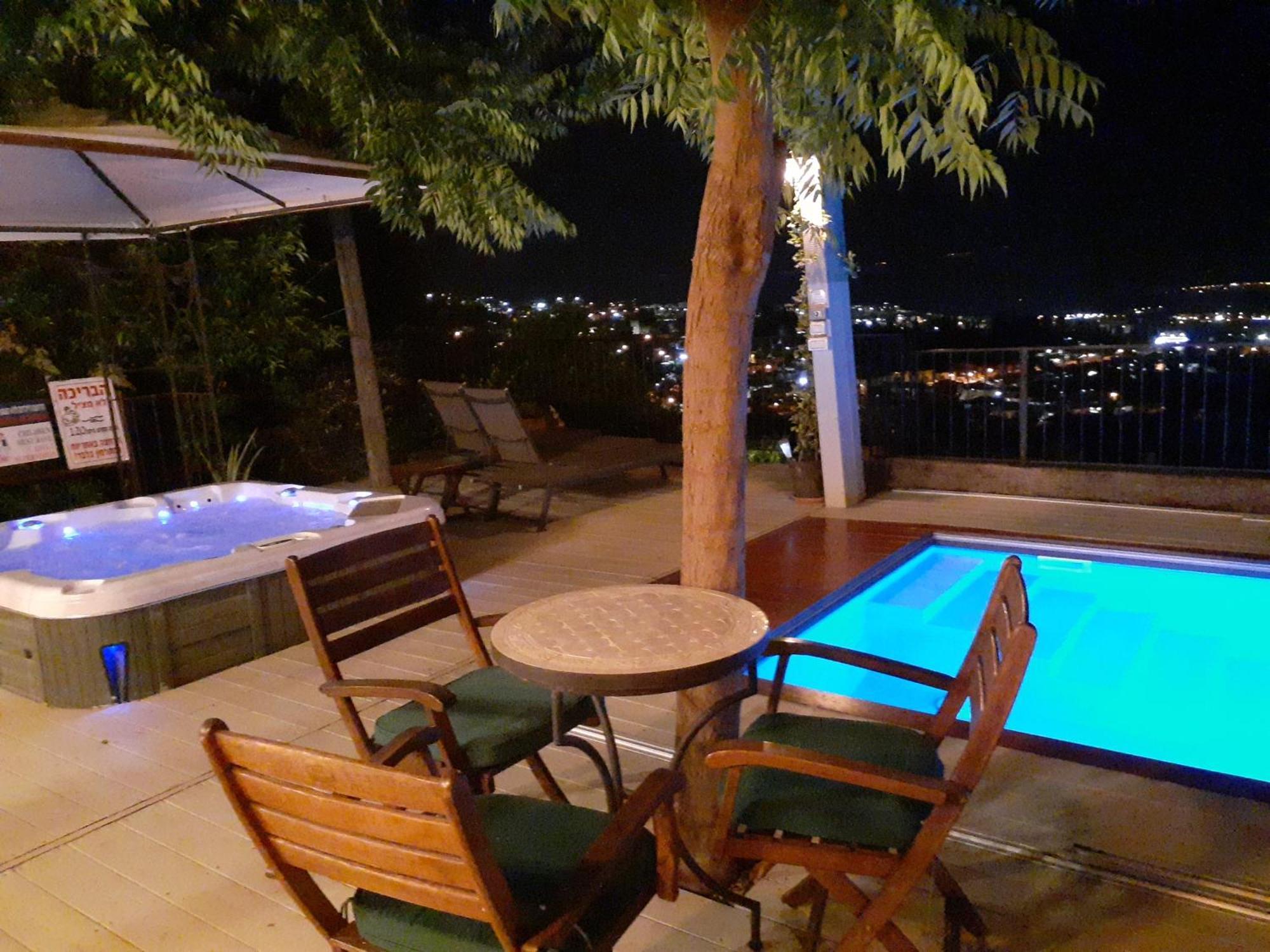 Villa Naomi'S Rosch Pina Zimmer foto