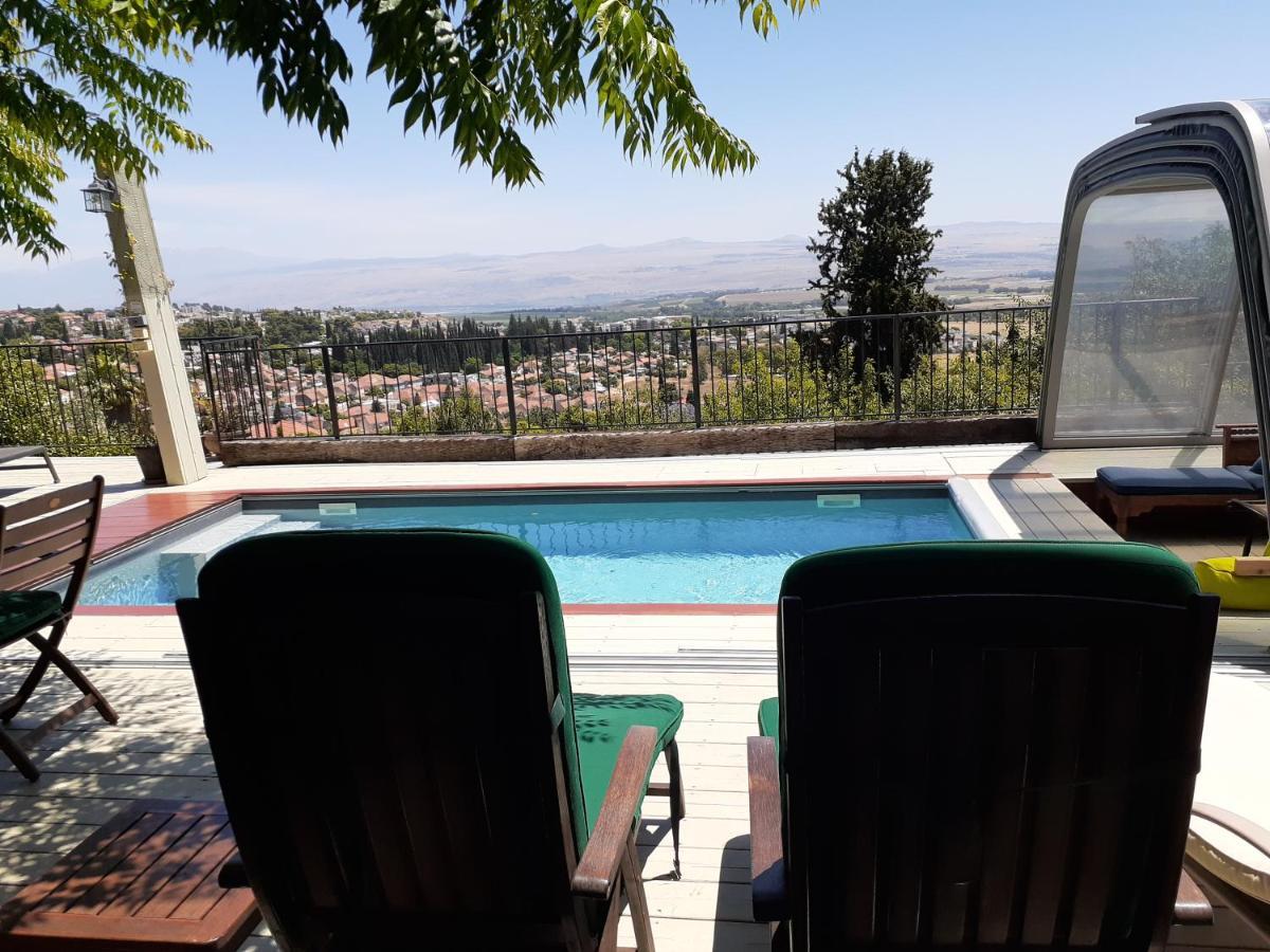 Villa Naomi'S Rosch Pina Exterior foto